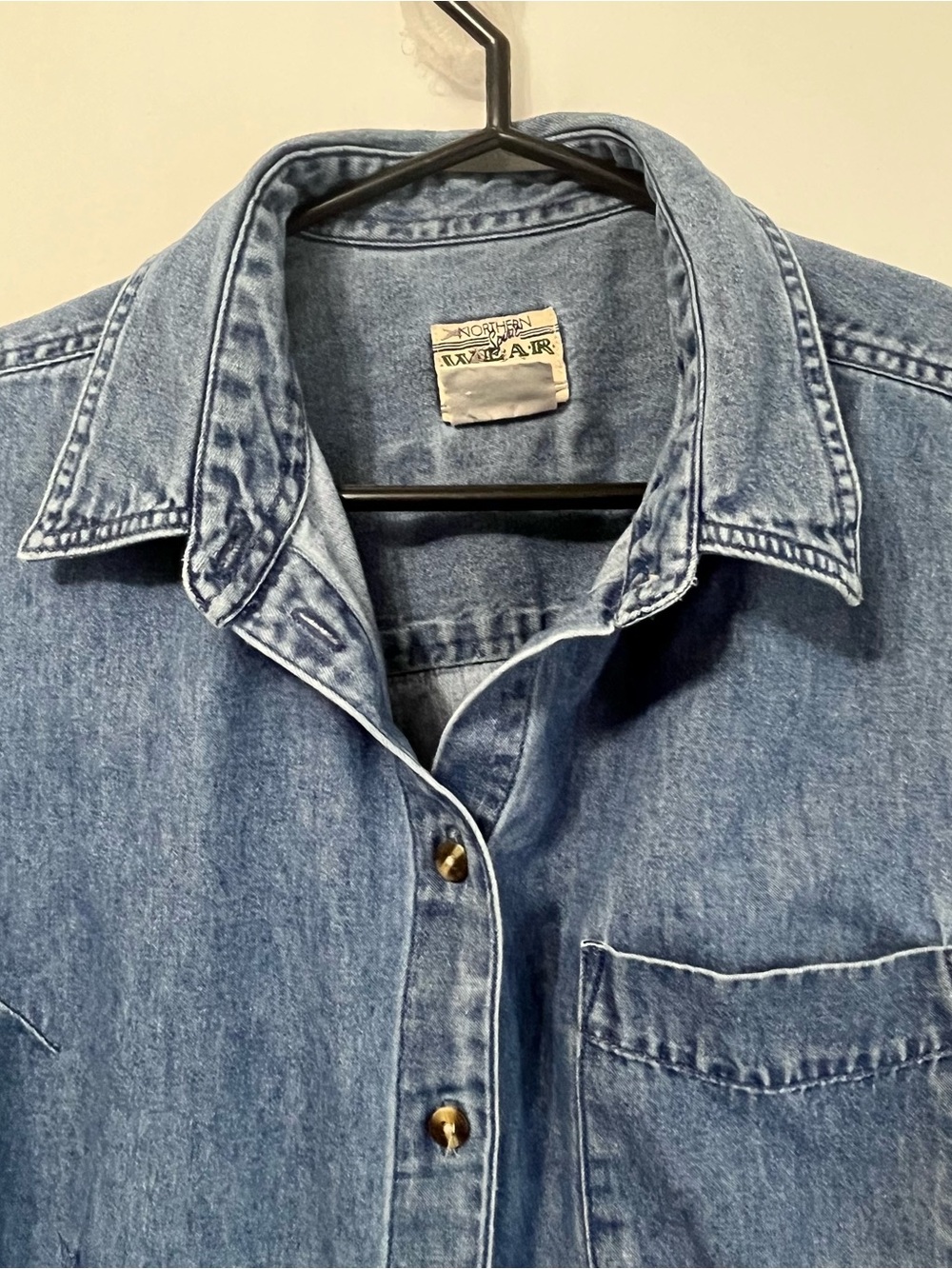 Vintage 90s Northern Spirit Woman’s Sleeveless Light Blue Denim Shirt